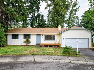 5718 NE 204th Pl, Kenmore, WA 98028