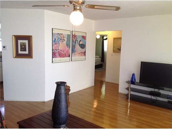 3rd image of 2436 Garland Cir