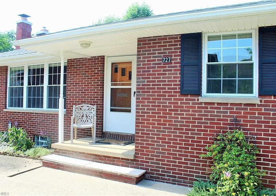 1st image of 727 Jennings Ave