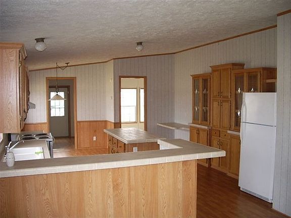 4th image of 2252 County Road 302