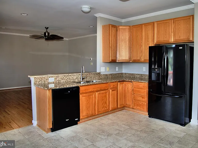 2667 Taffrail Way — Photo 9