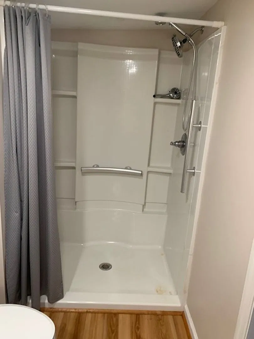 Efficiency Apartment — Photo 3