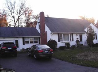 15 Orchard Hill Dr, Enfield, CT 06082