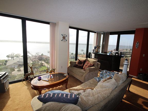5th image of 1 Oceans West Blvd APT 11B2