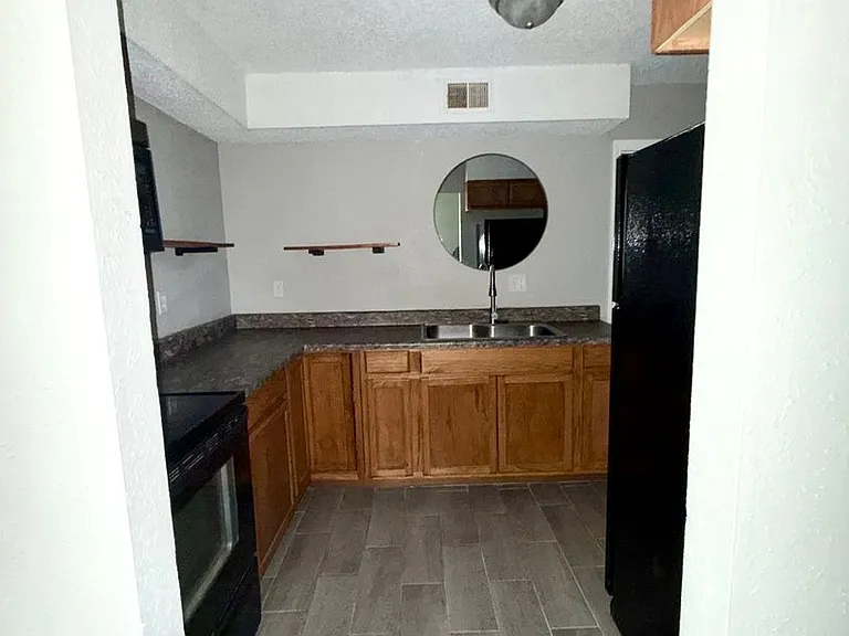 1526 Pineville Rd — Photo 5