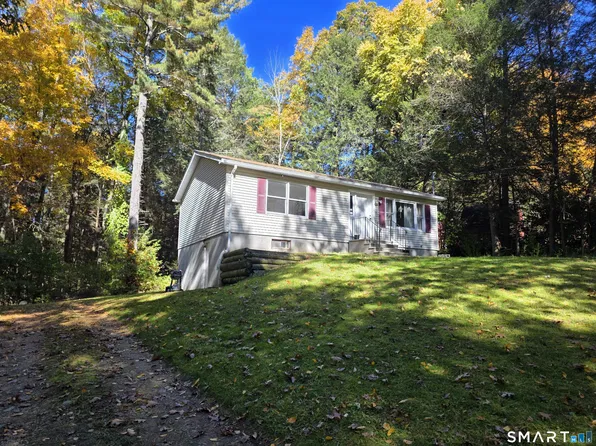 30 Hilltop Drive, Woodstock, CT 06282