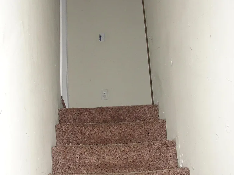 7039 Hamilton View St — Photo 12