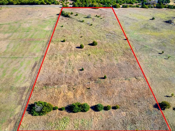 2144 County Road 1044, Celeste, TX 75423