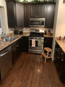 634 W Roscoe St APT 3N, Chicago, IL, 60657