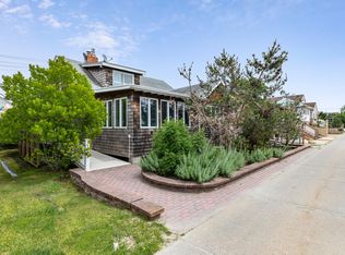 914 Evergreen Walk, Ocean Beach, NY 11770