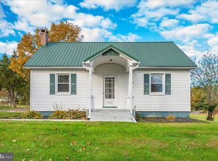 12514 Creagerstown Rd, Thurmont, MD 21788