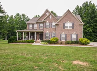 7892 Newhaven Dr, Oak Ridge, NC 27310