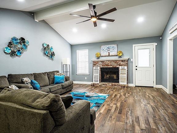 4th image of 6 Valewood Ct