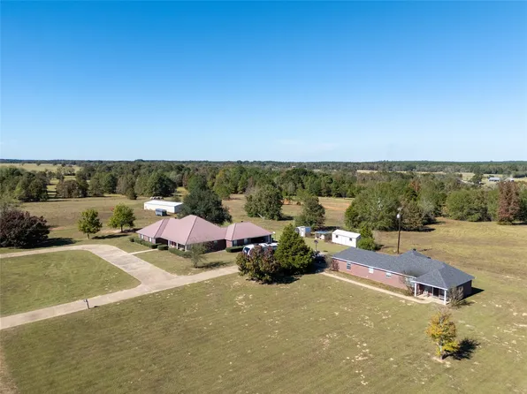 2895 County Road 118, Overton, TX 75684
