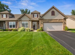 1328 Mackinaw Pl, Schererville, IN 46375