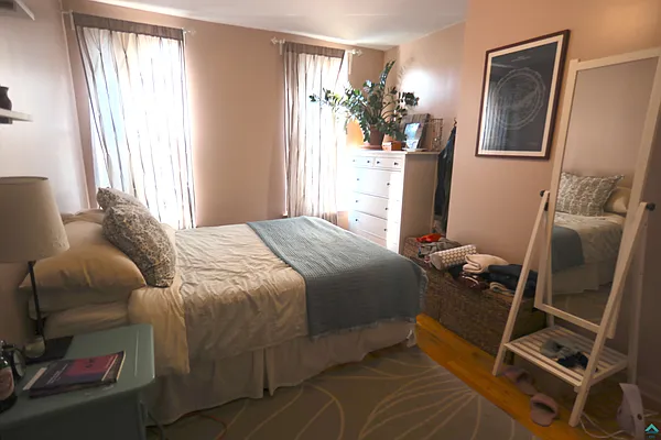 Rented by EXR | media 29