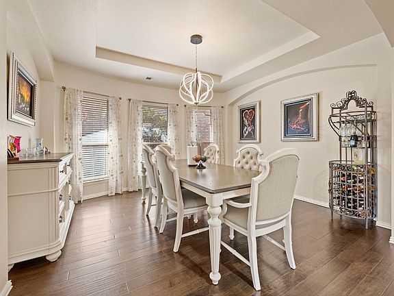 5th image of 8121 Rock Elm Rd