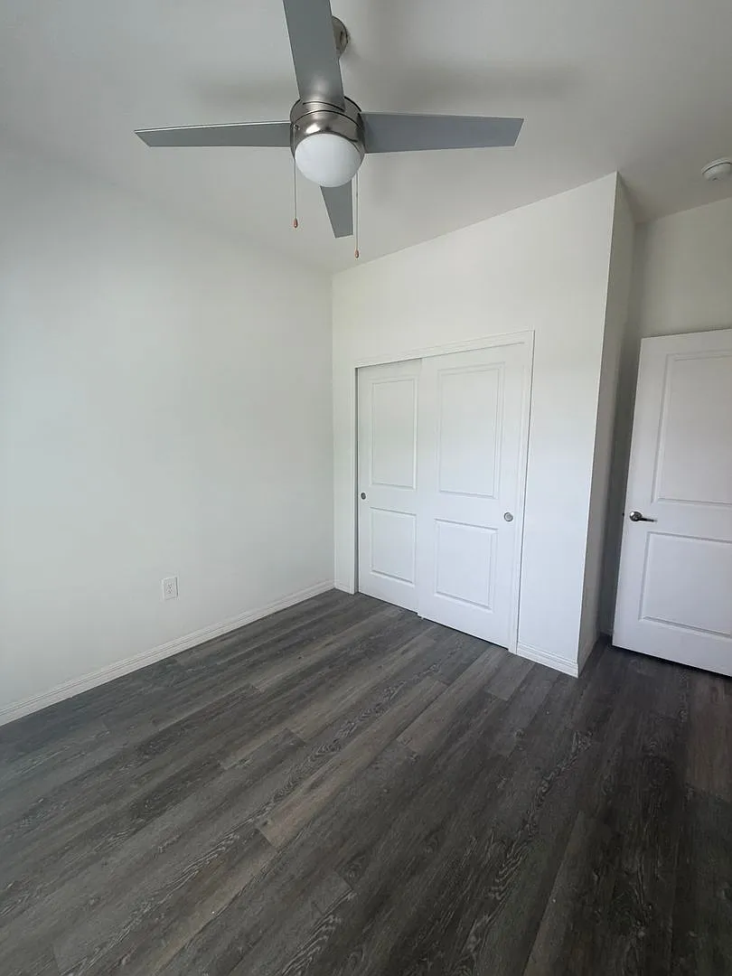 3 bed, 2.0 bath, 1250 sqft, $1,595 — Photo 4