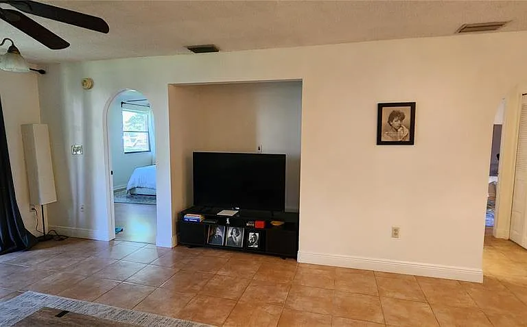 9862 NW 1st Ct — Photo 6