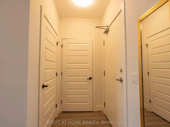 1000 Lackner Pl E #302, Kitchener, ON N2A 0L9