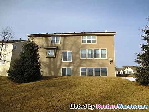2nd image of 3147 Millbrook Cir