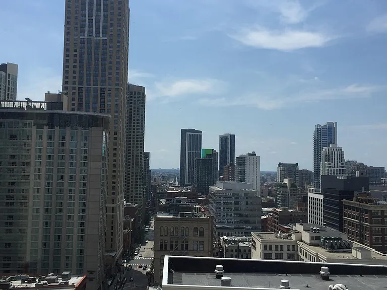 440 N Wabash Ave #2303 — Photo 9