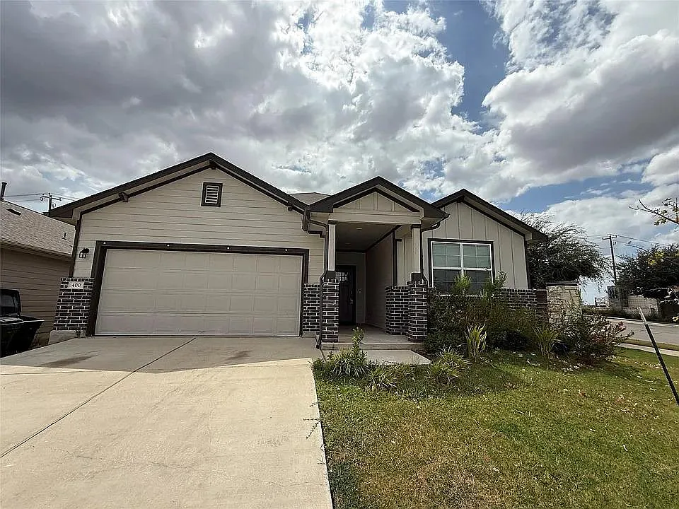 400 Barton Creek Ln