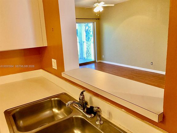 4th image of 1165 Golden Lakes Blvd APT 1226