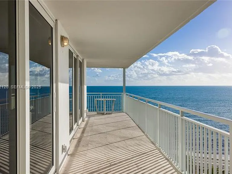 615 Ocean Dr #6A — Photo 25