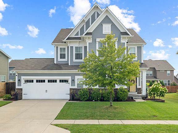 3rd image of 7811 Ringtail Cir