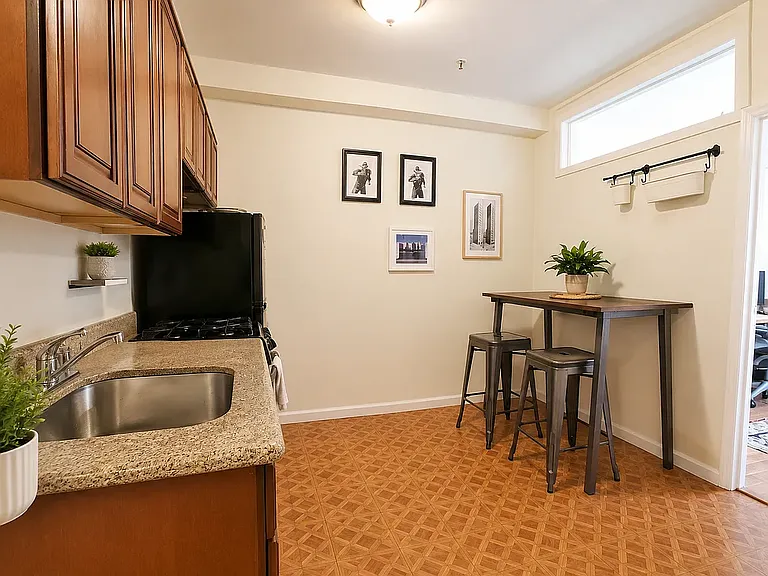 813 Dekalb Ave #2A — Photo 1