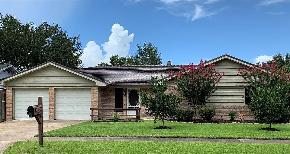 1st image of 1917 Meadow Creek Dr