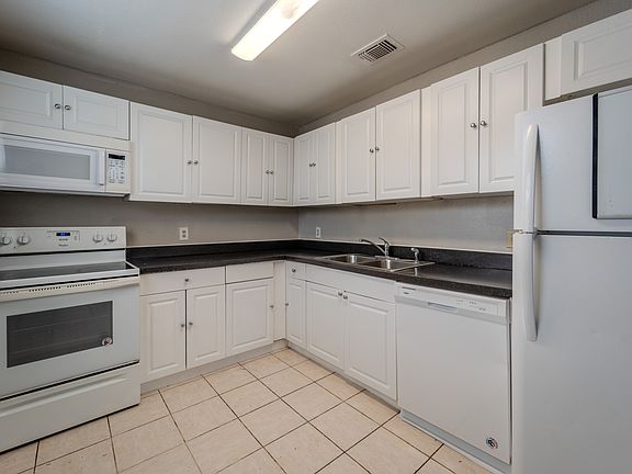 5th image of 4051 Dijon Dr #J