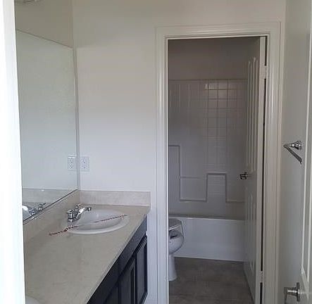 5th image of 17921 White Willow Way