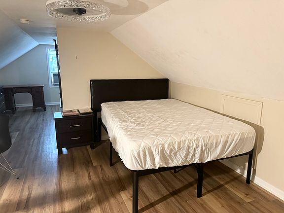 Upper room with Private Bath