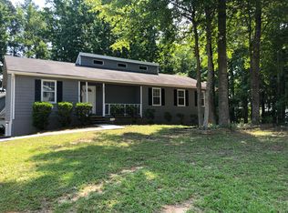 605 Hunters Ln, Loganville, GA 30052