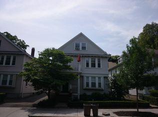 206 Freeman St, Brookline, MA 02446