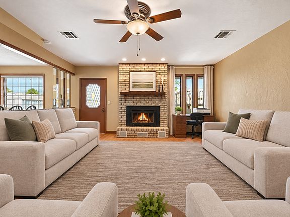 5th image of 1517 Merlin Cir