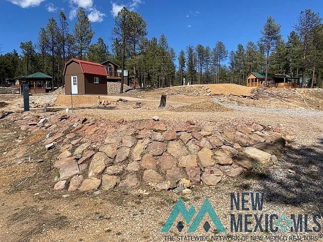 1st image of 76 Club House Dr