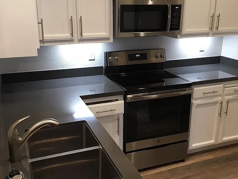 2x2 / 855 sf - All new Kitchens