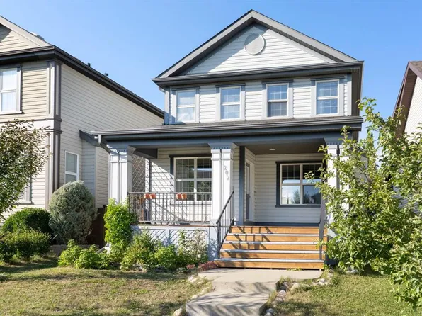 202 S Sunset Hts, Cochrane, AB T4C 0C9