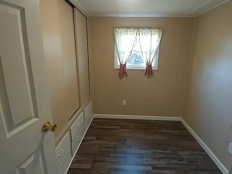 47 Moto Ln — Photo 4
