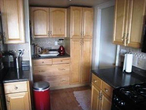 5th image of 4696 Blackrock Ave