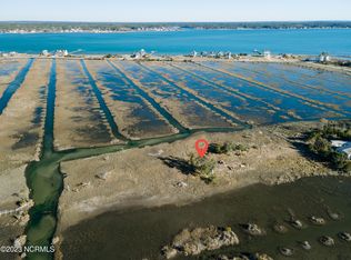 661 Oak Hammock Drive, Harkers Island, NC 28531