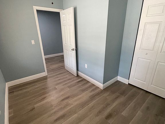 5th image of 2340 Wydine Dr