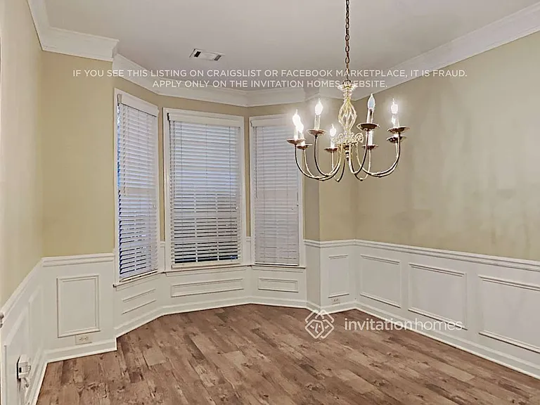350 Hillside Manor Dr — Photo 8