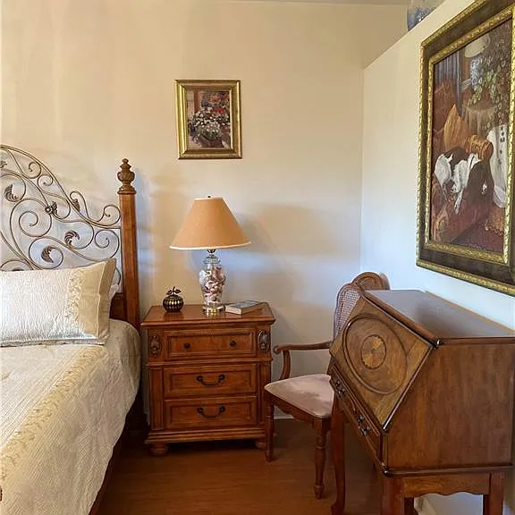685 Windsor Sq #101 — Photo 22