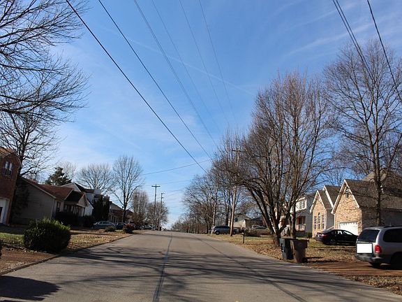 4th image of 3033 Brantley Dr