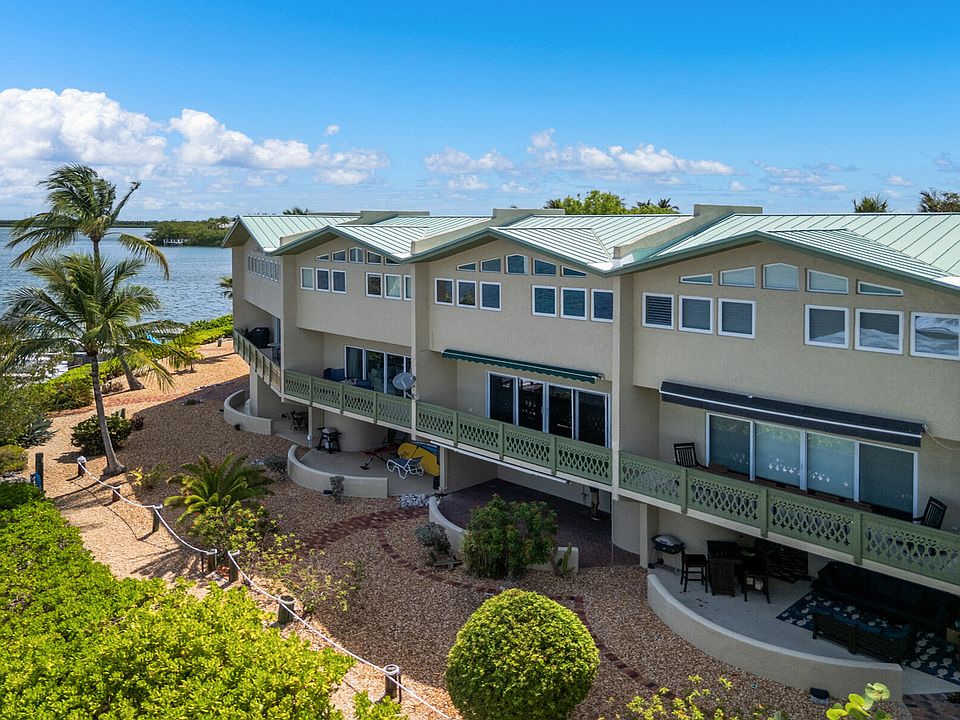 1st image of 9 McCoy Cir #9