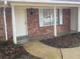1575 Orchid Dr, Clarksdale, MS 38614